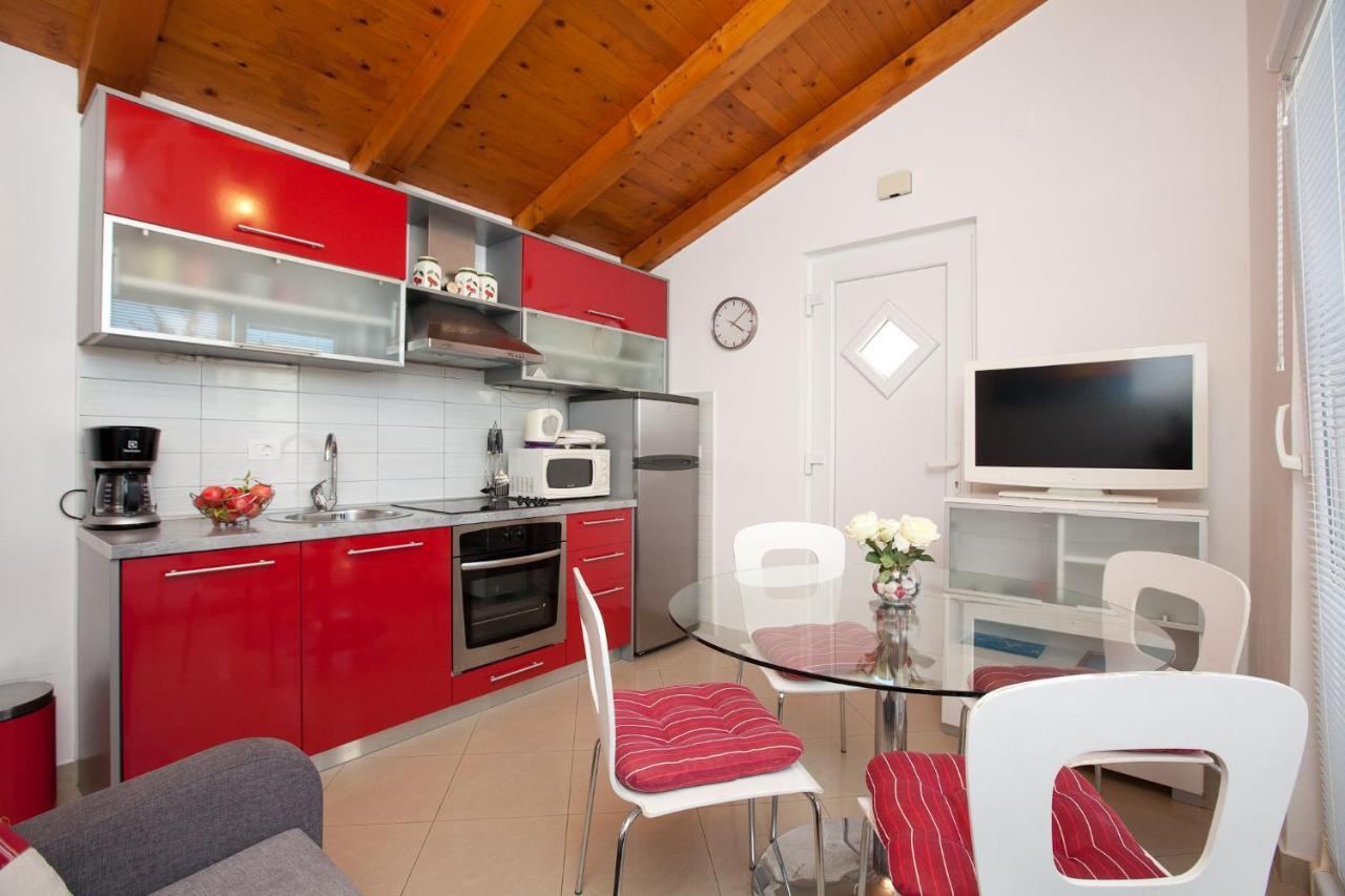Apartments Guc Preko Eksteriør bilde