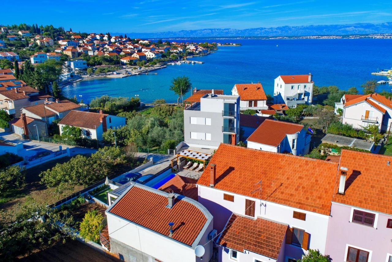 Apartments Guc Preko Eksteriør bilde